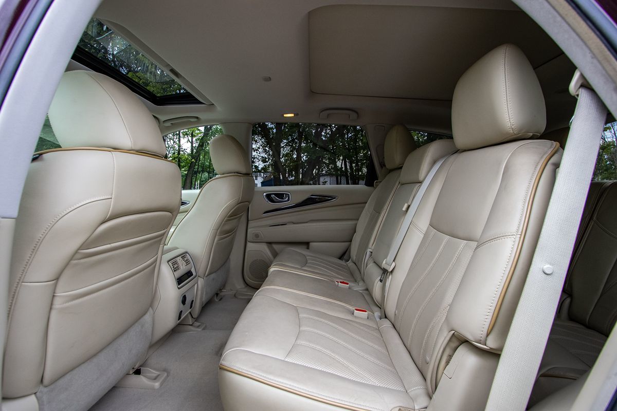 2014 Infiniti QX60 Hybrid Deluxe Touring photo 28