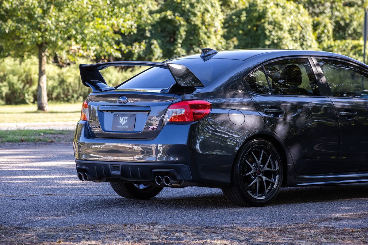 2015 Subaru WRX STI Limited photo 3