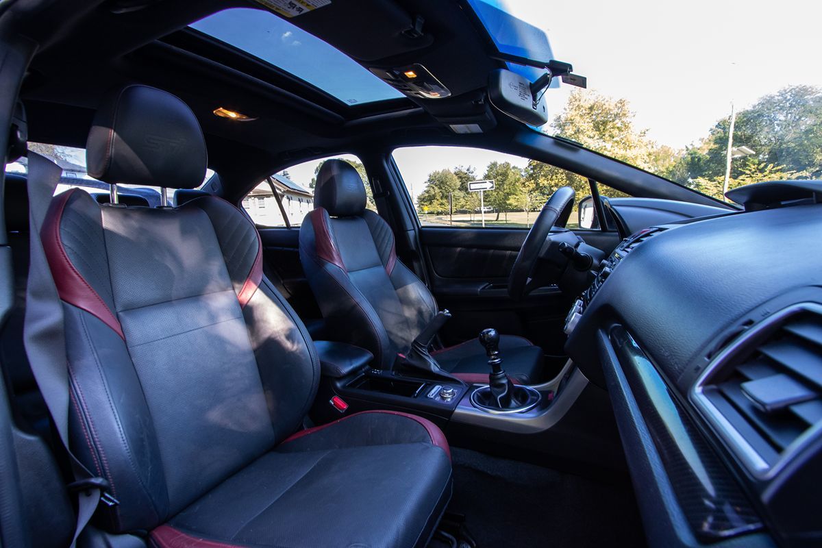 2015 Subaru WRX STI Limited photo 17