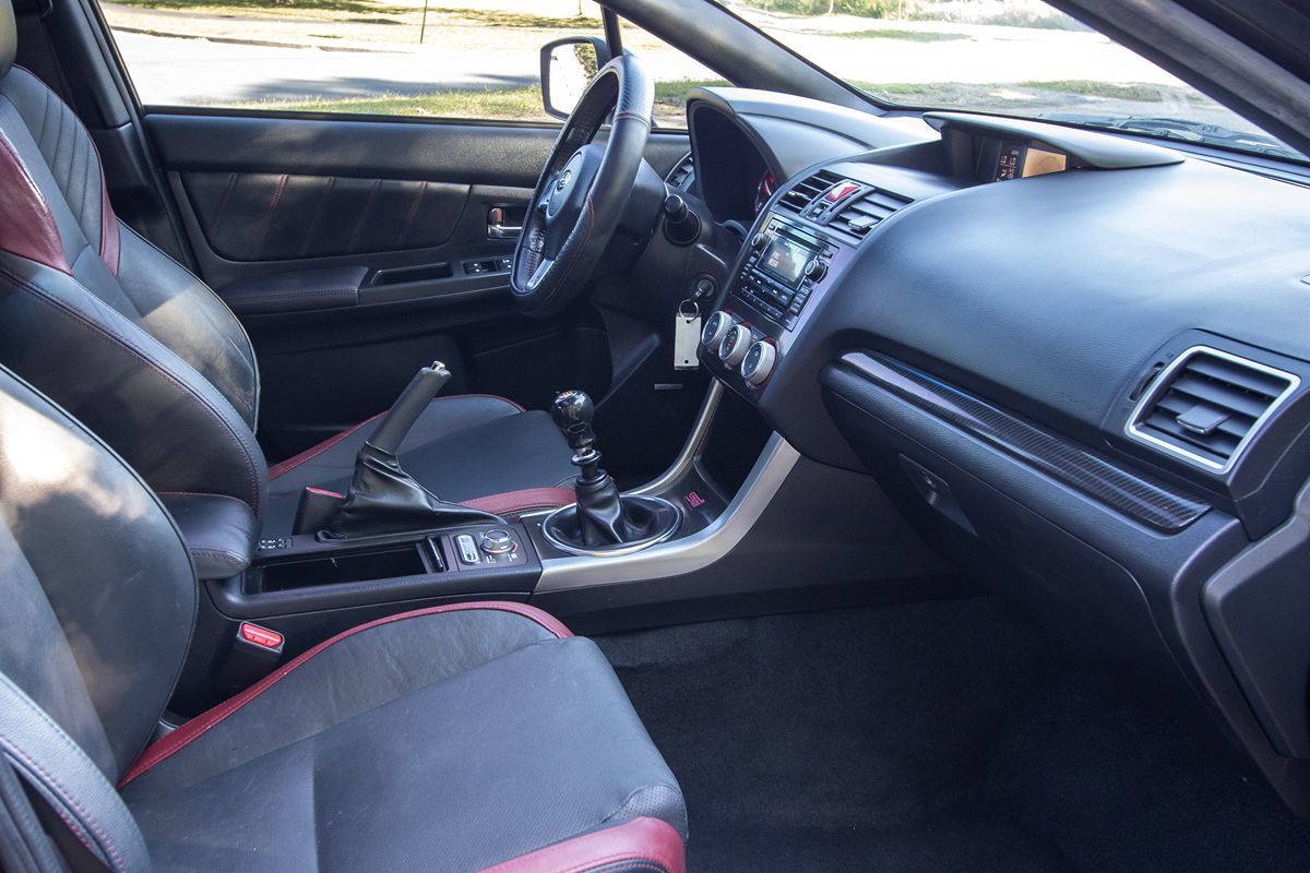 2015 Subaru WRX STI Limited photo 19
