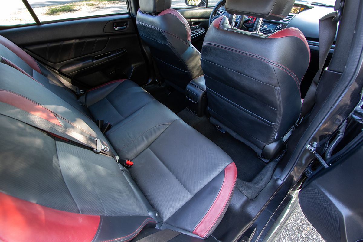 2015 Subaru WRX STI Limited photo 22