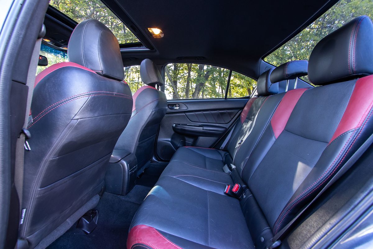 2015 Subaru WRX STI Limited photo 24