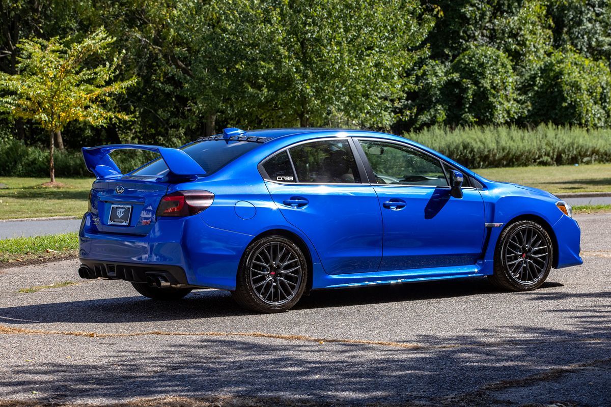 2017 Subaru WRX STI photo 2