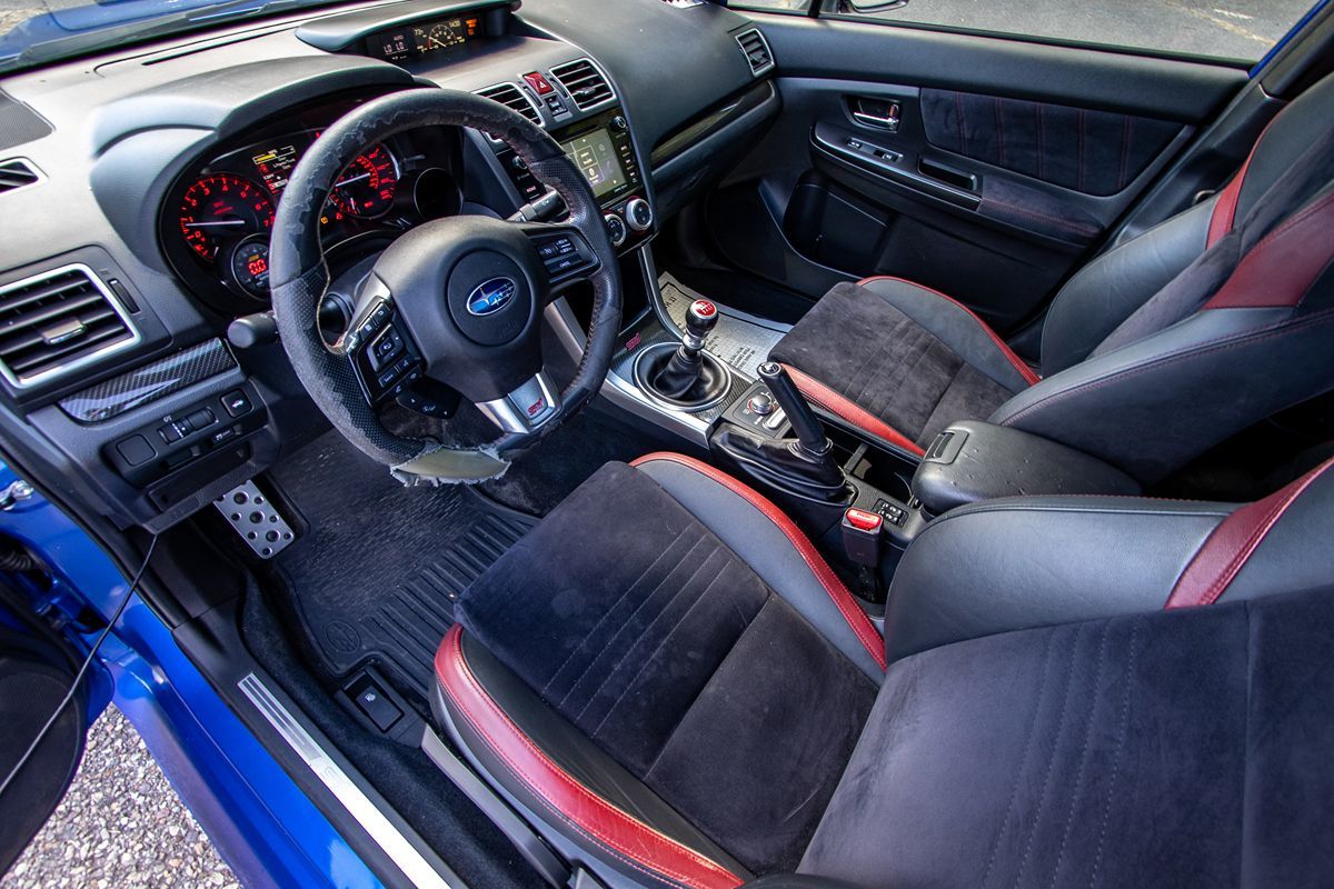 2017 Subaru WRX STI photo 9