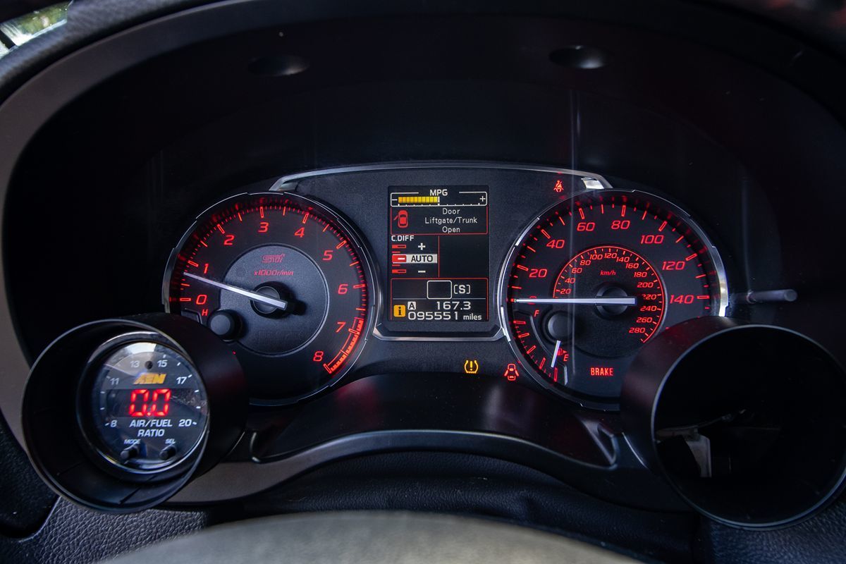 2017 Subaru WRX STI photo 13