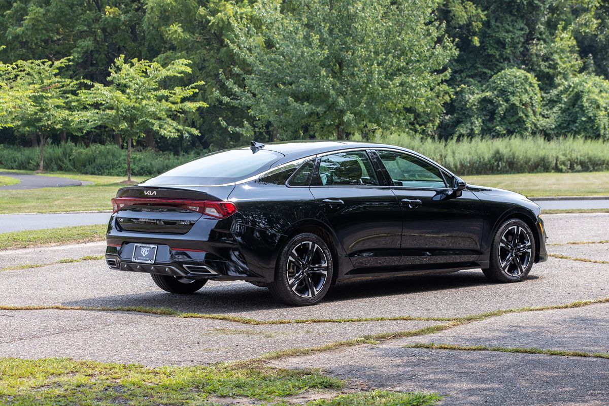 2022 Kia K5 GT-Line photo 4