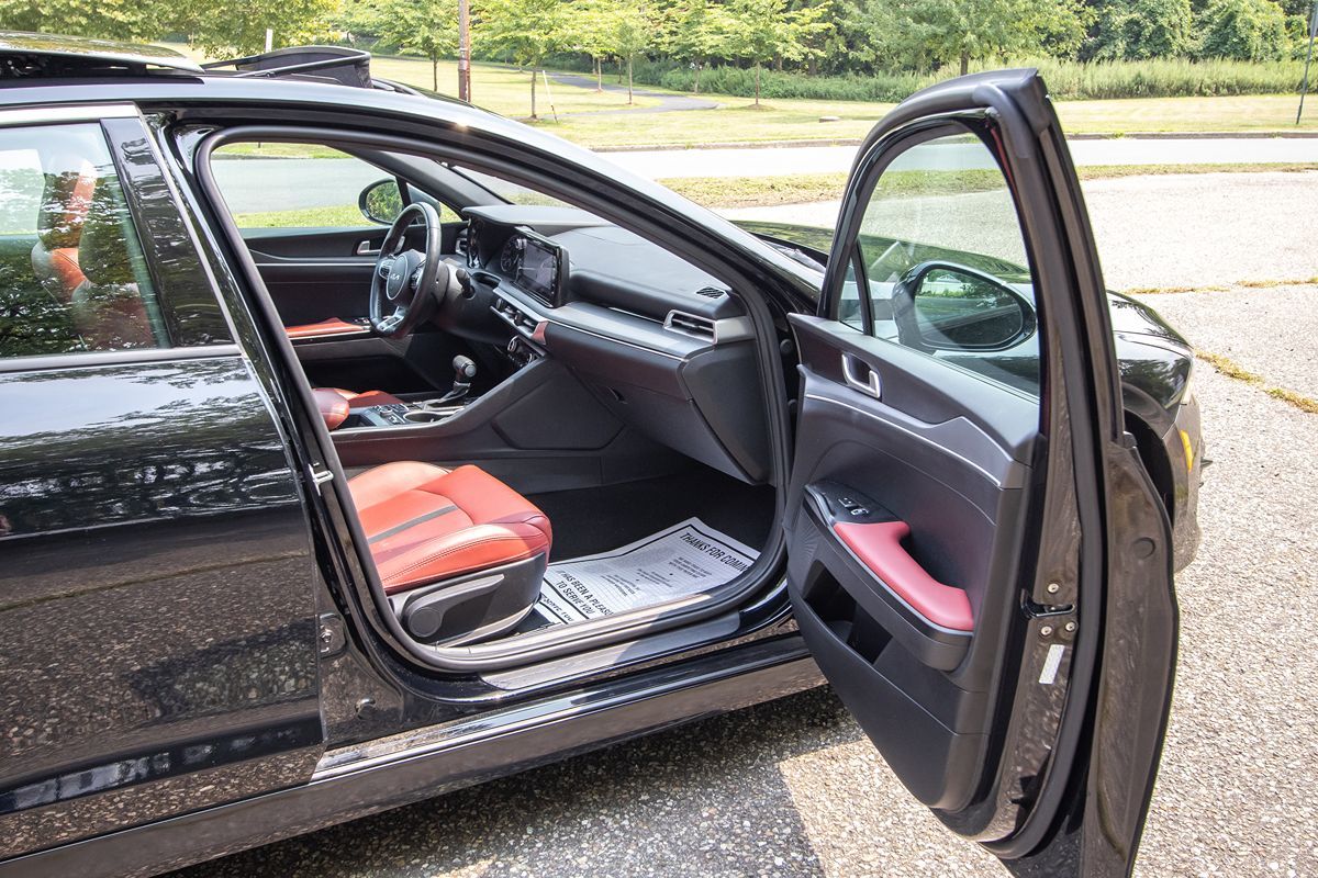2022 Kia K5 GT-Line photo 17