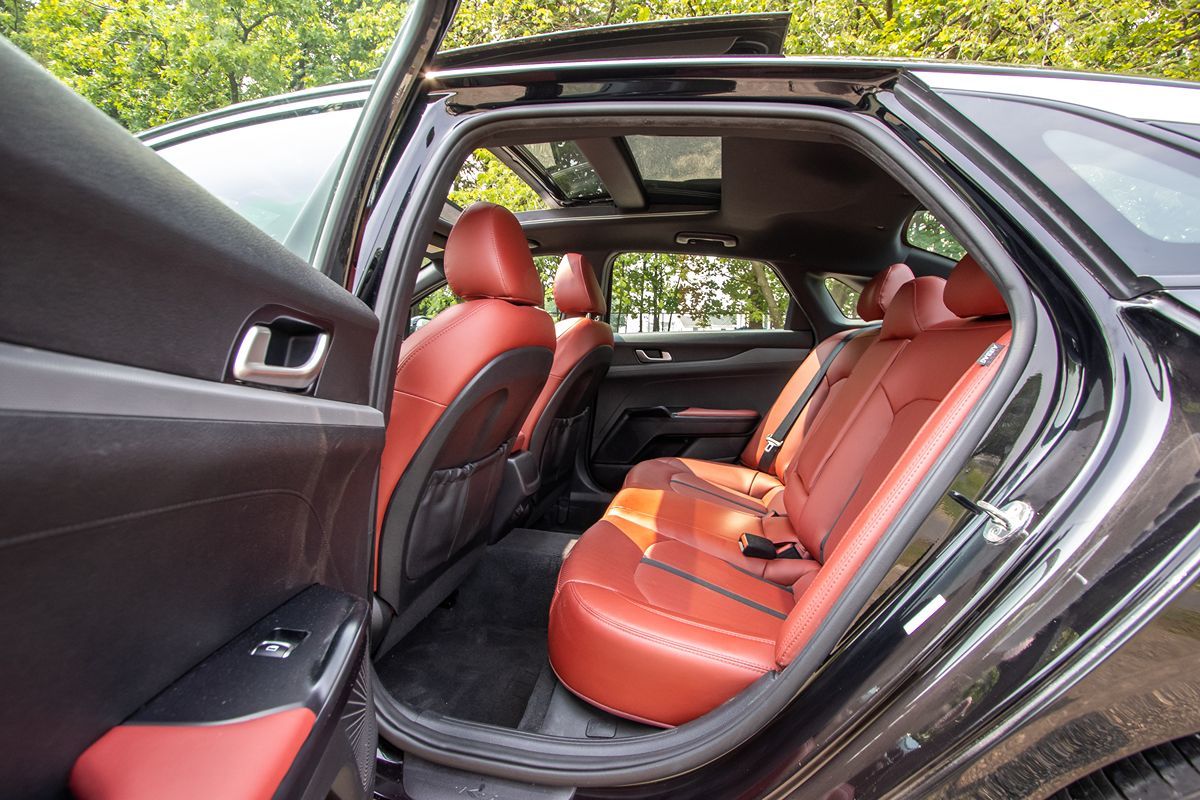 2022 Kia K5 GT-Line photo 26