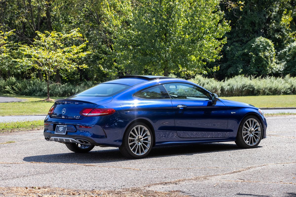 2017 Mercedes Benz C AMG 43 4MATIC Coupe photo 4