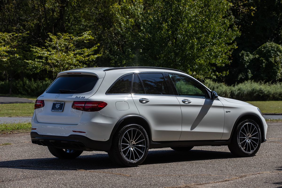 2018 Mercedes Benz GLC AMG 43 4MATIC photo 4