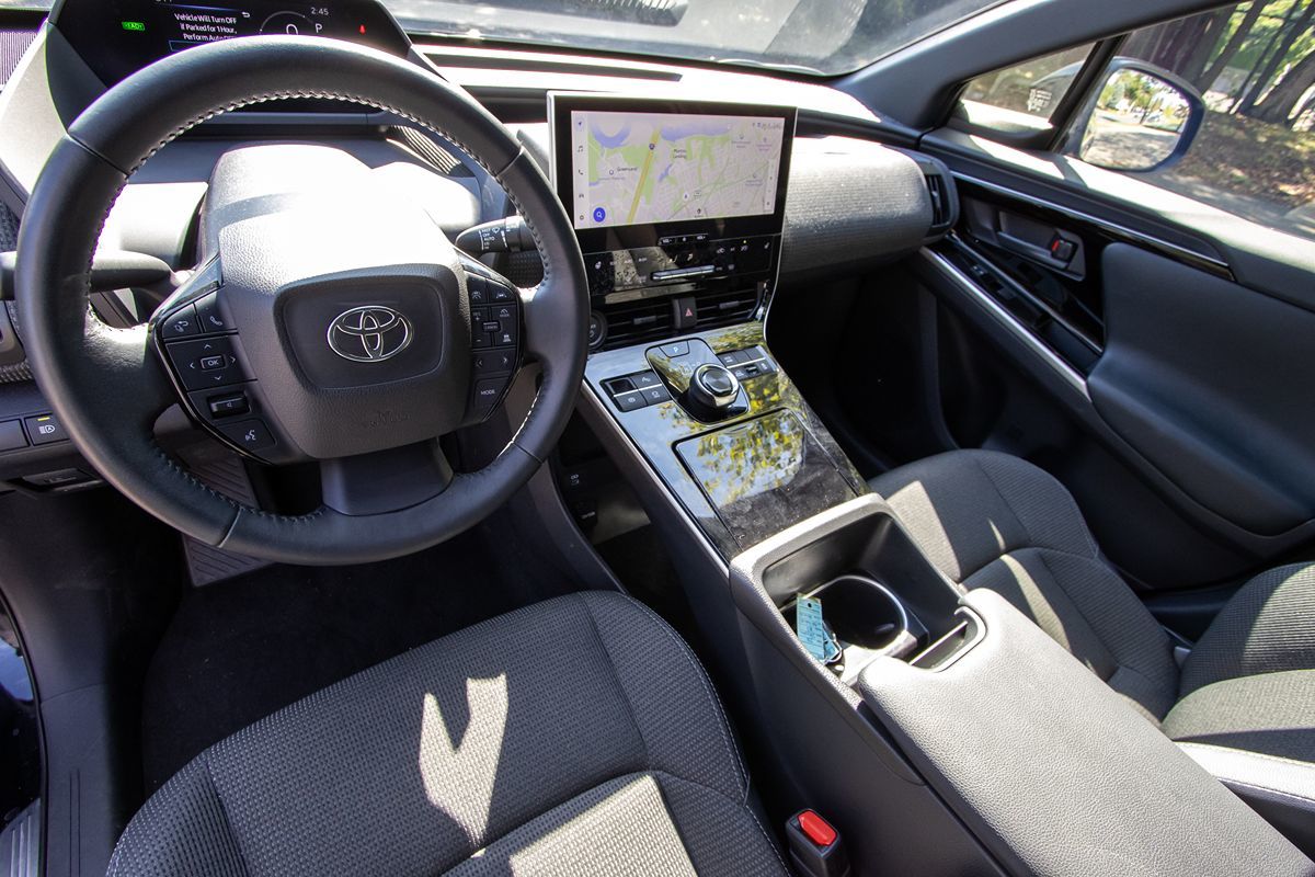 2023 Toyota bZ4X XLE photo 11