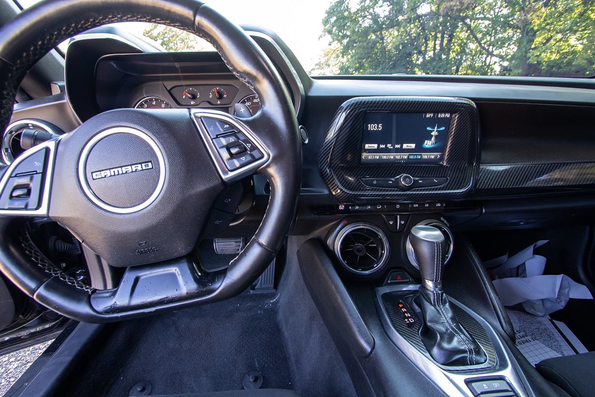 2018 Chevrolet Camaro 1LS 1LT photo 14