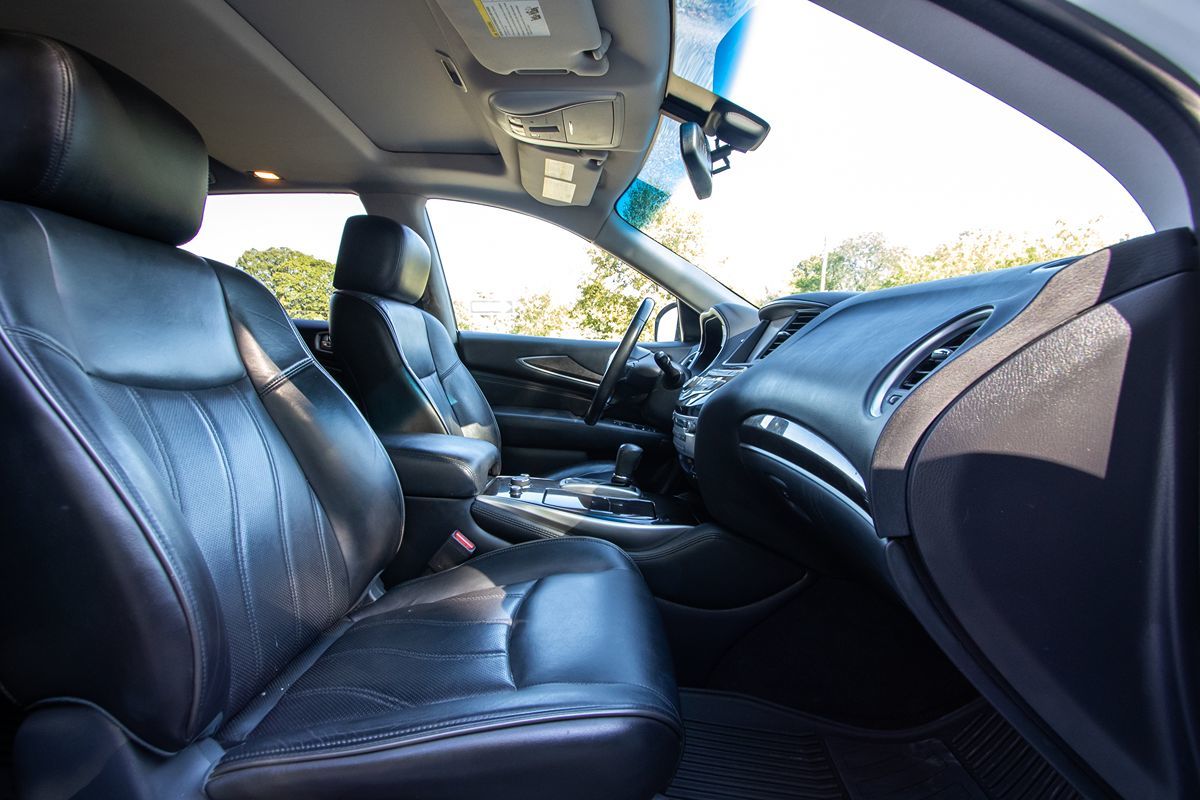 2015 Infiniti QX60 Premium Plus photo 19