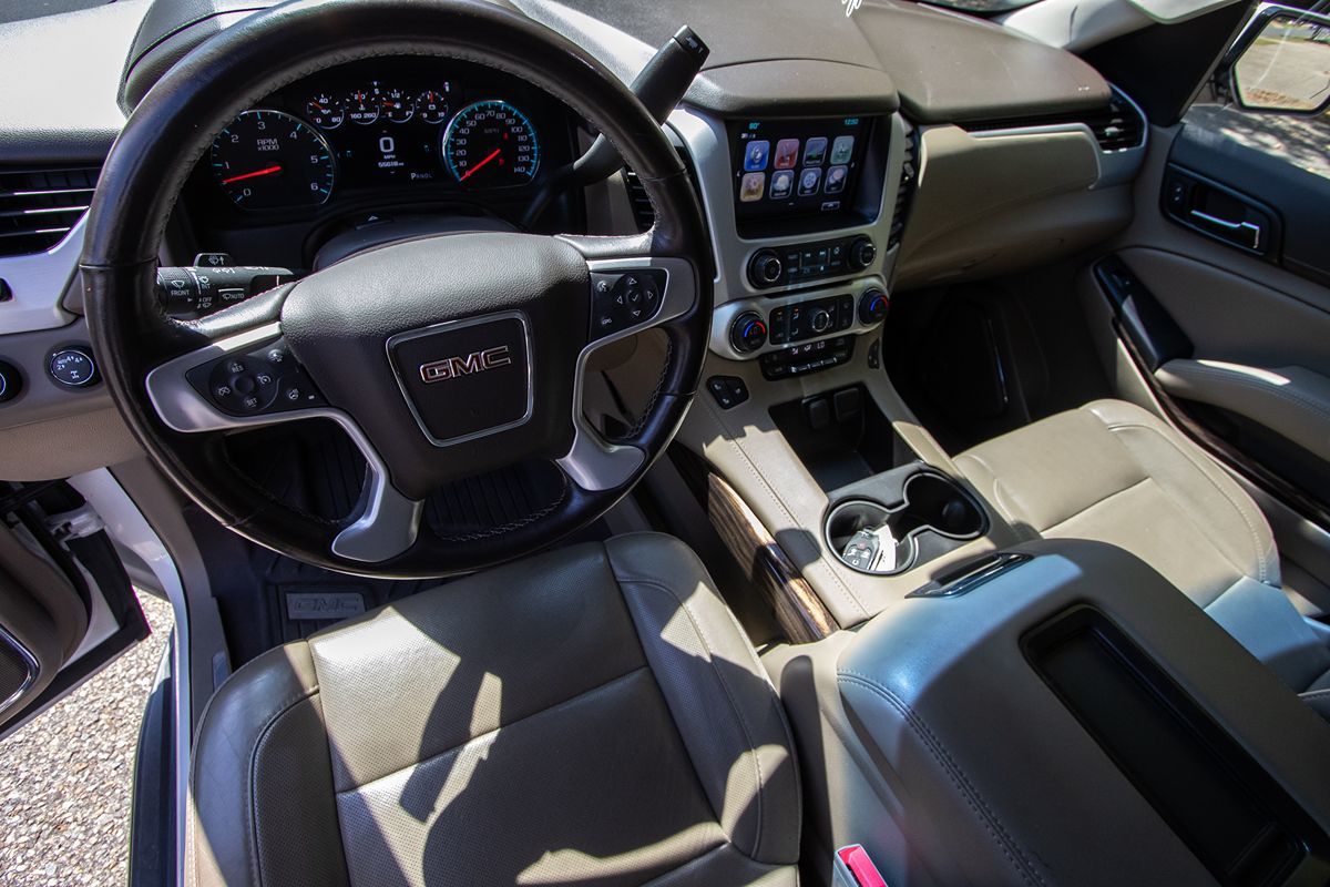 2020 Gmc Yukon XL SLT photo 12