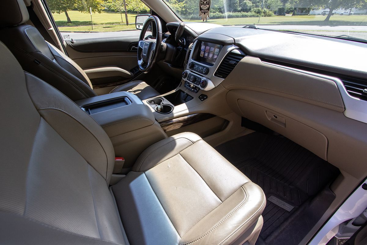 2020 Gmc Yukon XL SLT photo 21