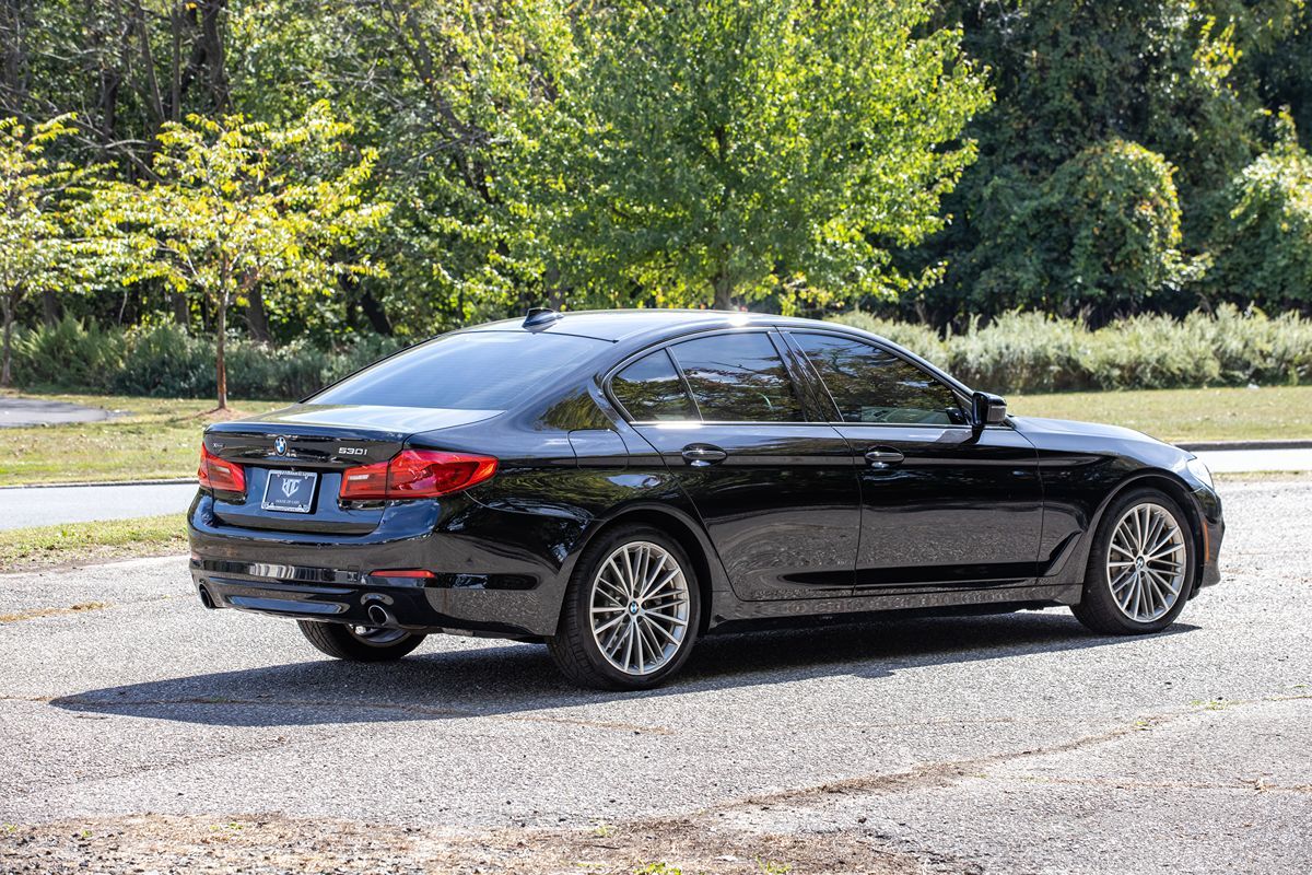 2018 Bmw 530i xDrive Sedan photo 2