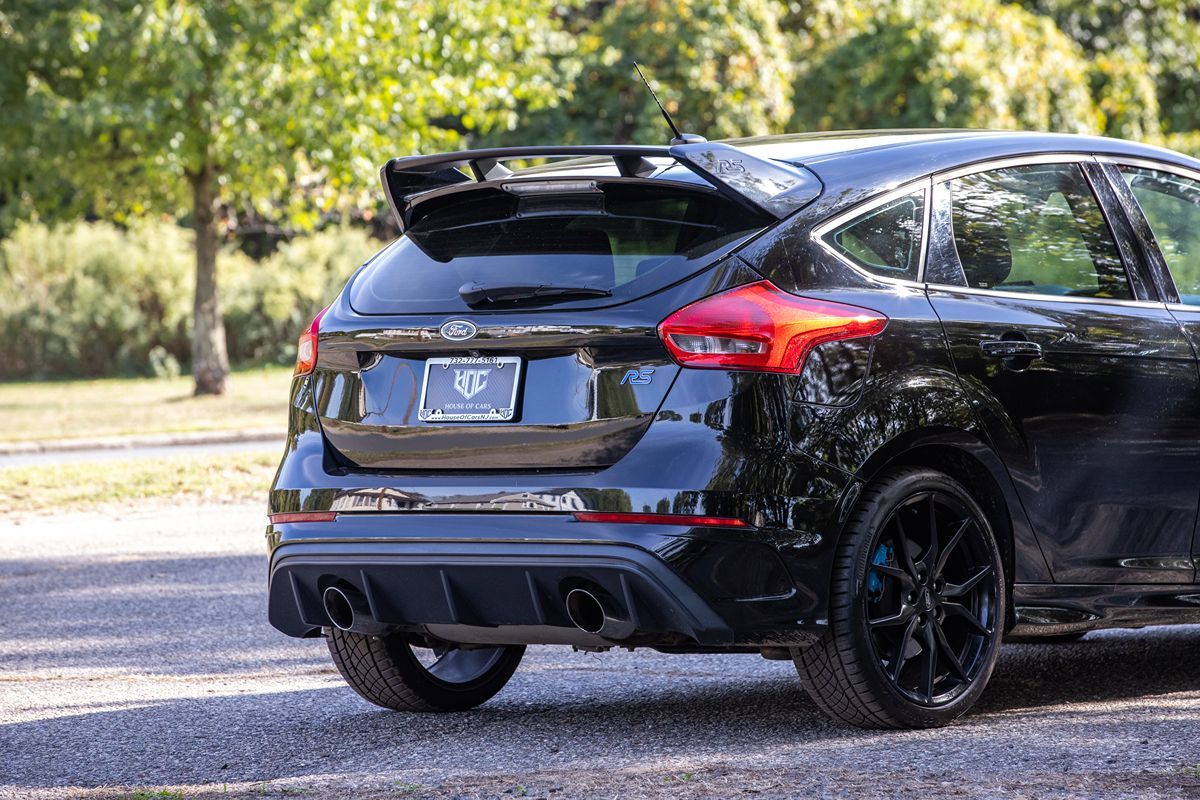 2017 Ford Focus RS photo 3