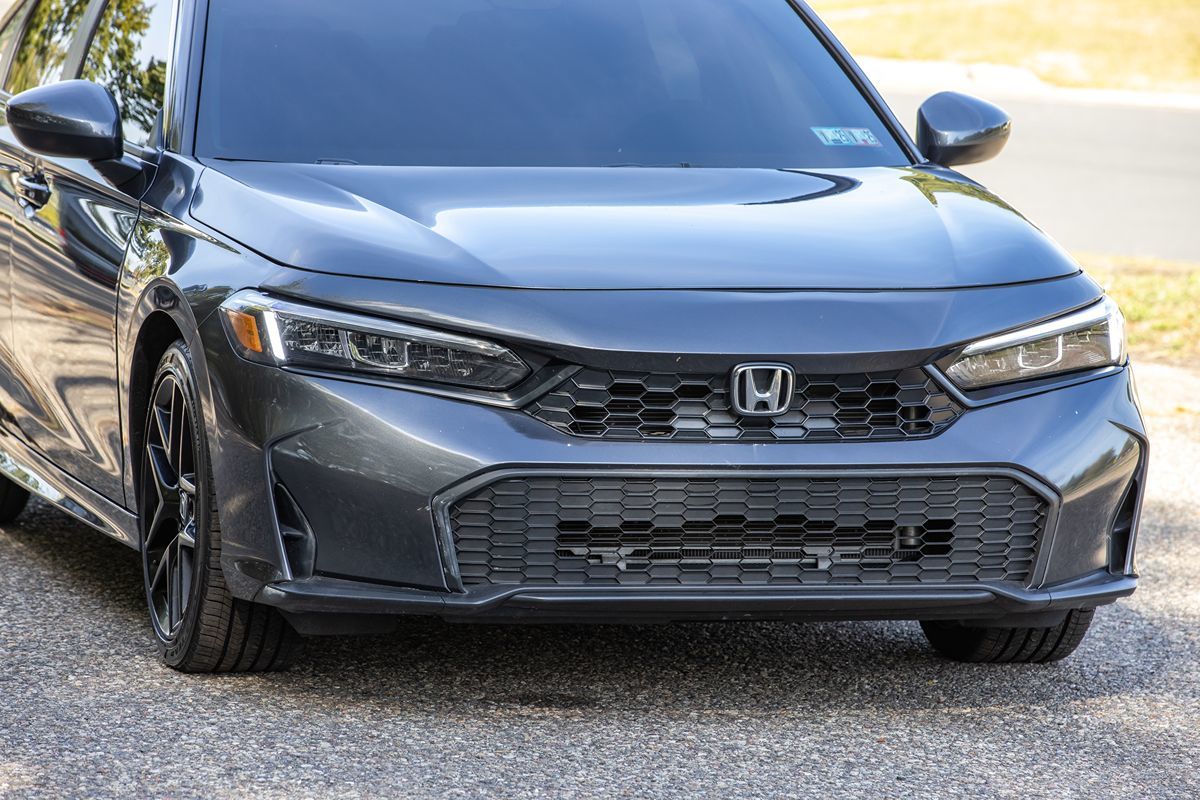 2025 Honda Civic LX photo 4