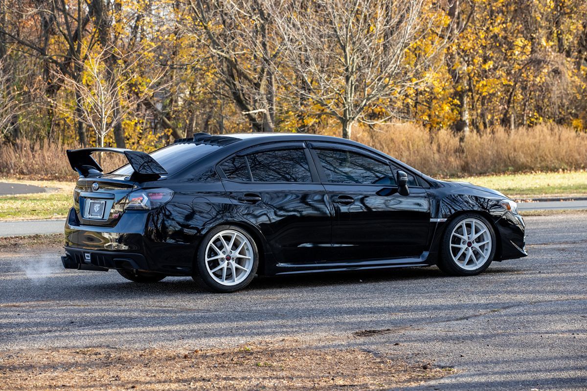 2015 Subaru WRX STI Base photo 2