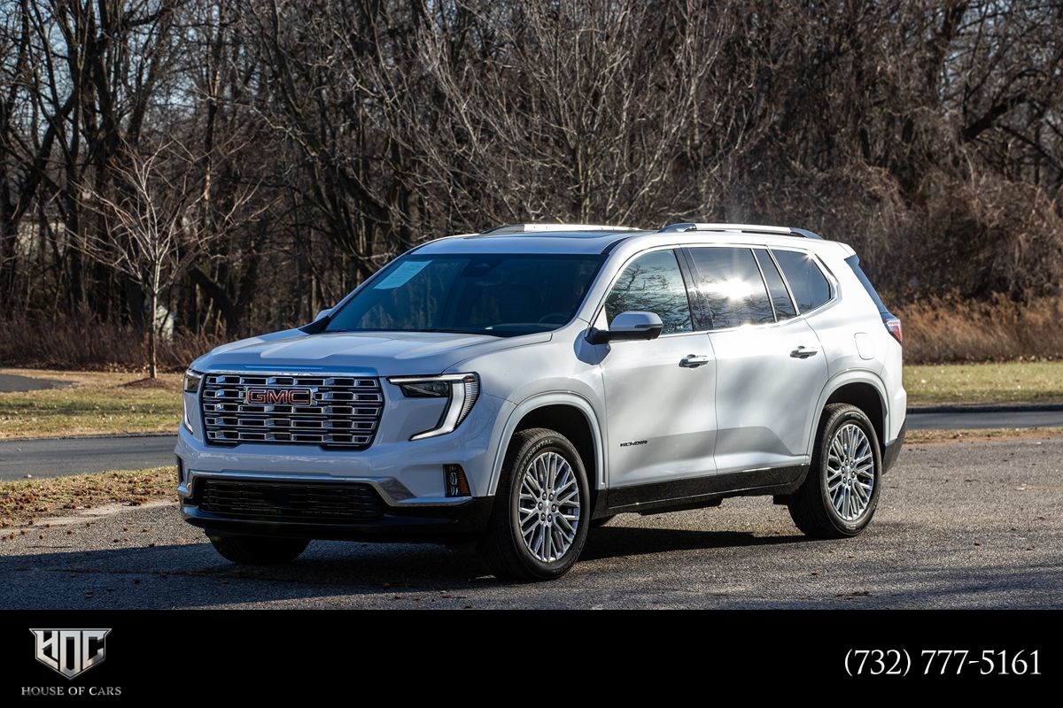2025 GMC Acadia Denali AWD