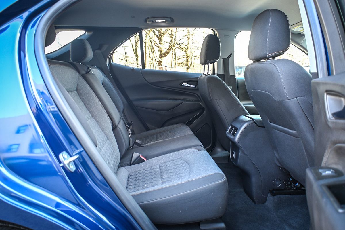2022 Chevrolet Equinox LT - Photo 16