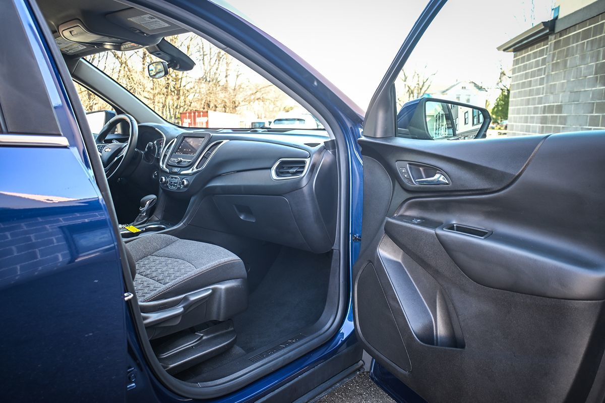 2022 Chevrolet Equinox LT - Photo 17