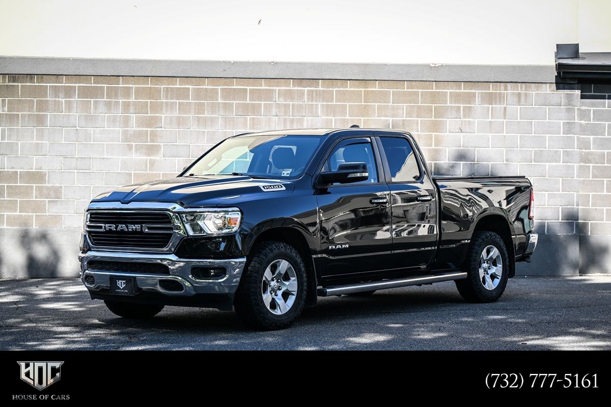 2020 RAM 1500 Big Horn/Lone Star 4x4 Quad Cab 6'4's photo