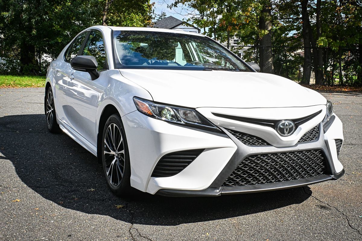 Photo 5 of this Toyota Camry