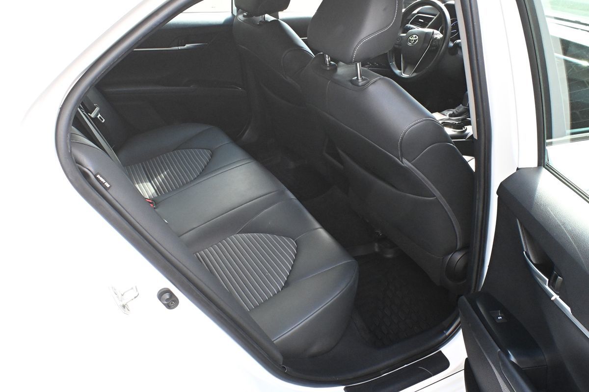 Photo 10 of this Toyota Camry