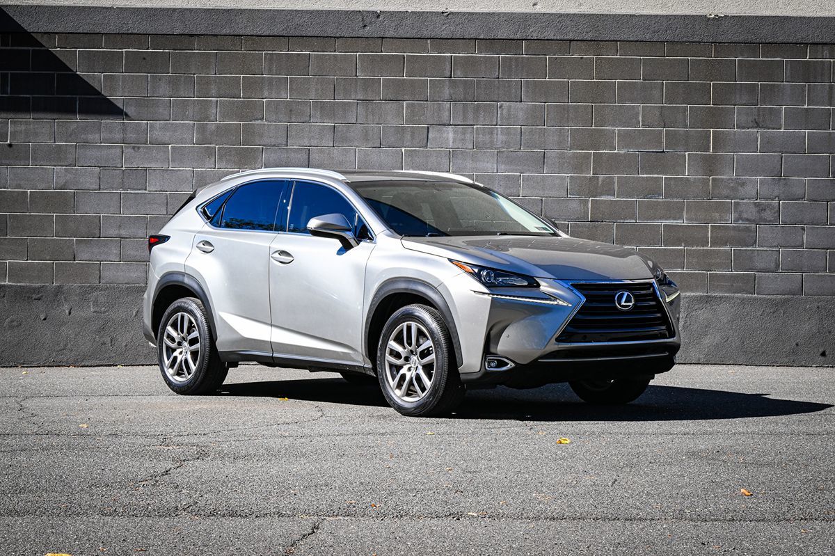 Photo 2 of this Lexus NX 200t