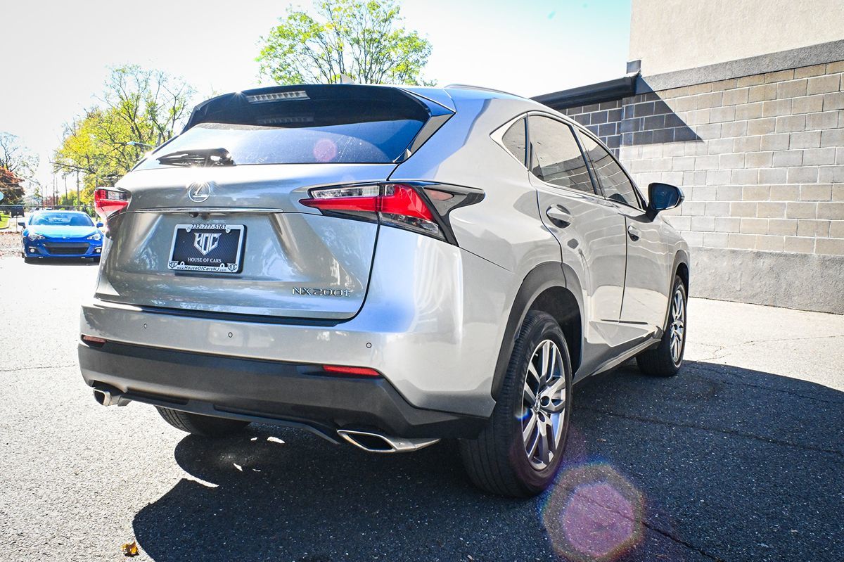 Photo 6 of this Lexus NX 200t
