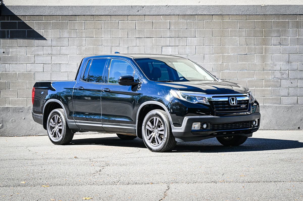 Photo 2 of this Honda Ridgeline
