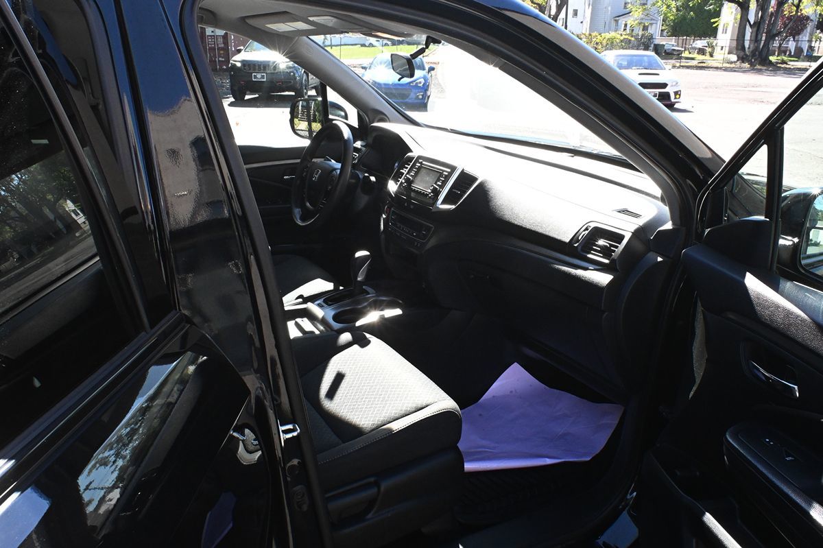 Photo 9 of this Honda Ridgeline