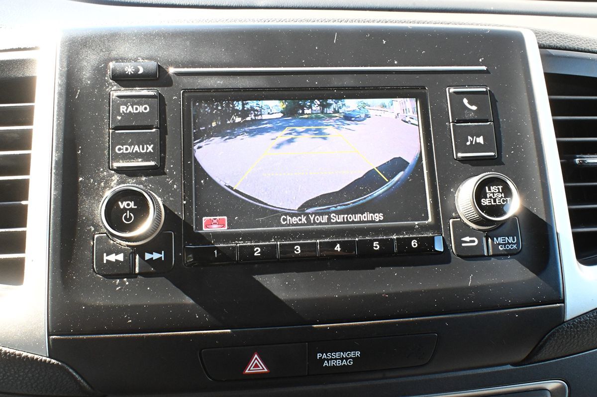 Photo 12 of this Honda Ridgeline