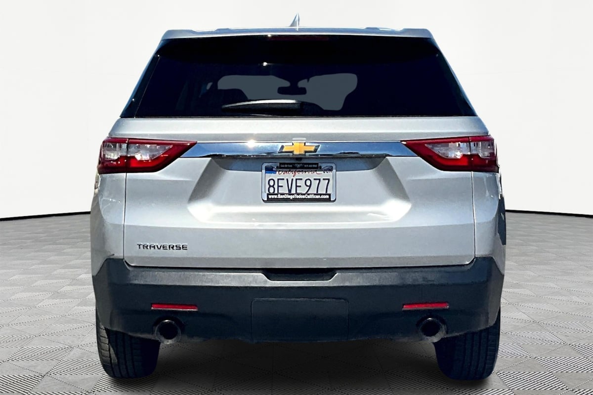 2018 Chevrolet Traverse LS photo 6