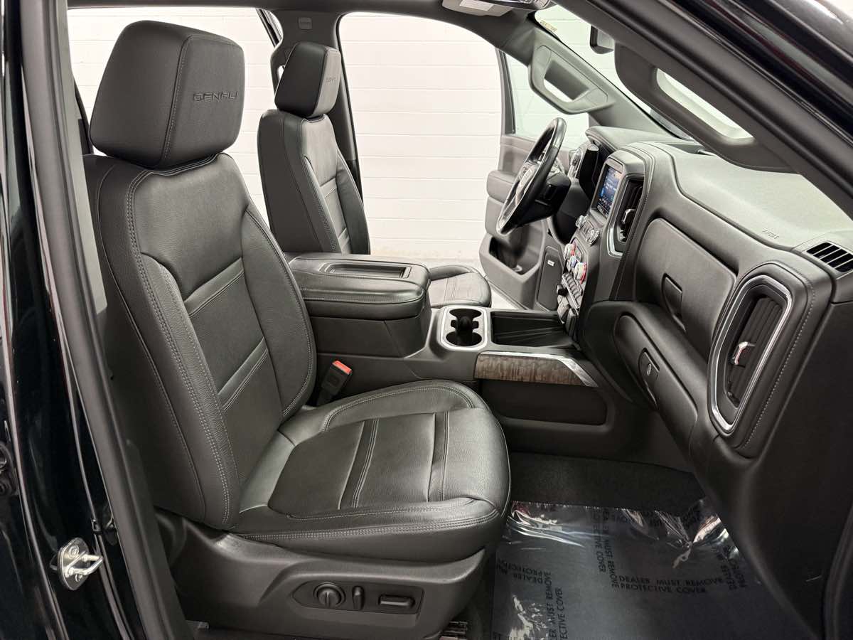 2020 Gmc Sierra 2500 Denali photo 16