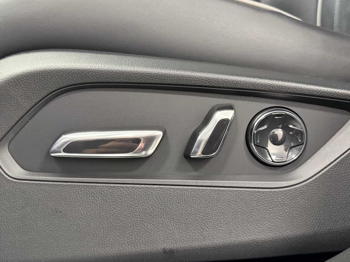 2019 Acura RDX A-Spec photo 28