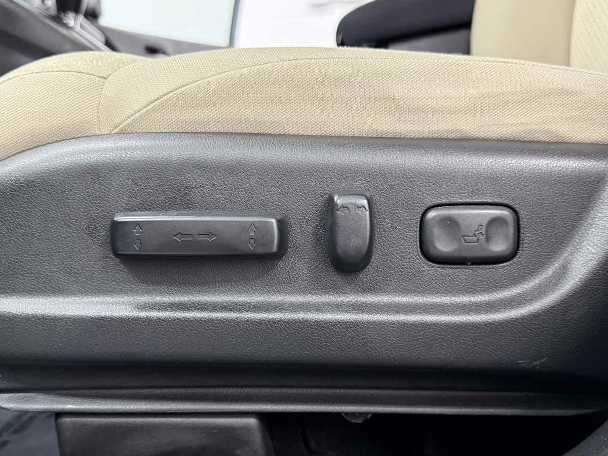 2016 Honda CR-V EX photo 24