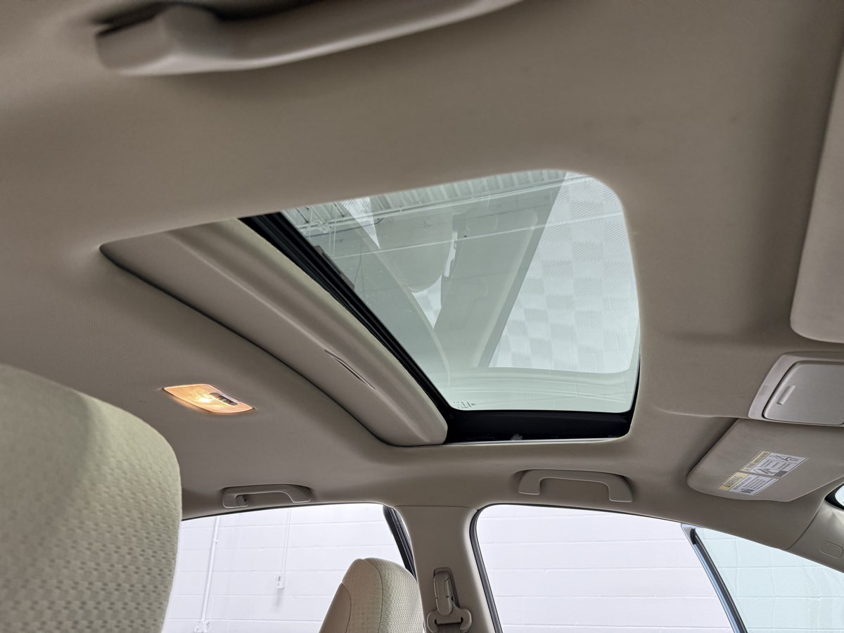 2016 Honda CR-V EX photo 12