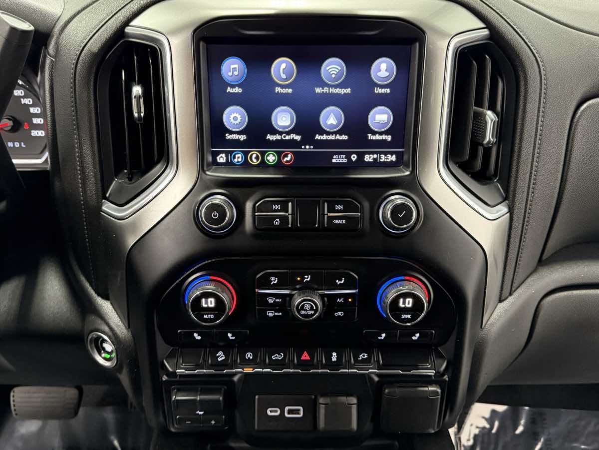 2019 Chevrolet Silverado 1500 RST photo 21