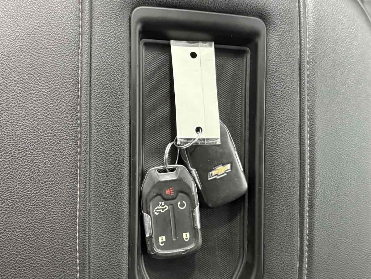 2019 Chevrolet Silverado 1500 RST photo 30