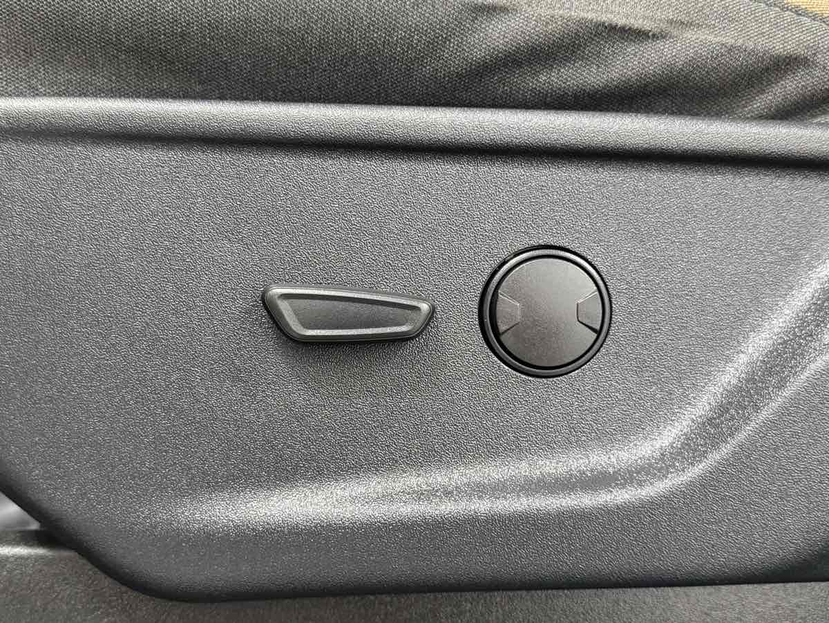 2022 Ford F-150 XLT photo 26