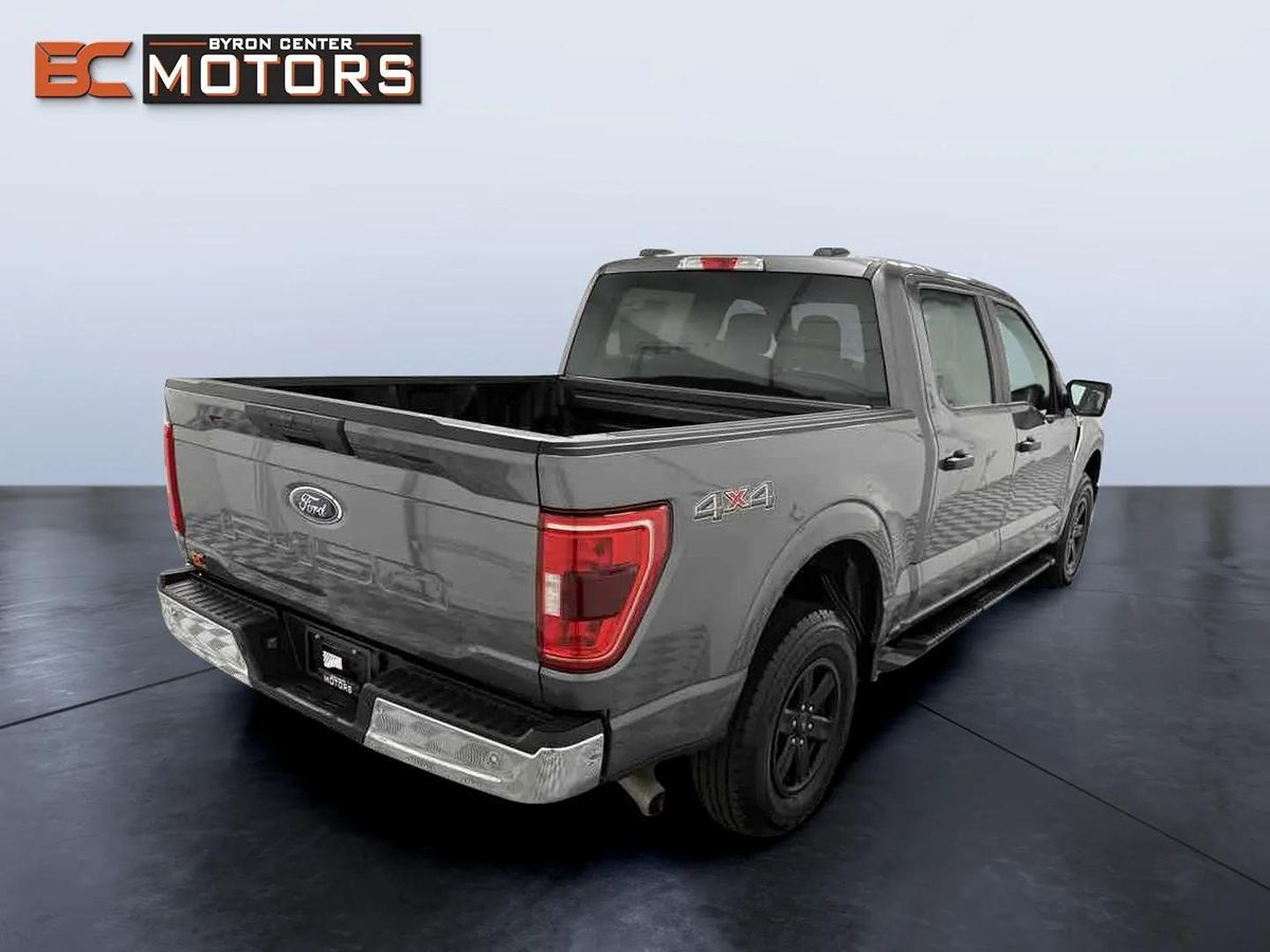 2022 Ford F-150 XLT photo 6