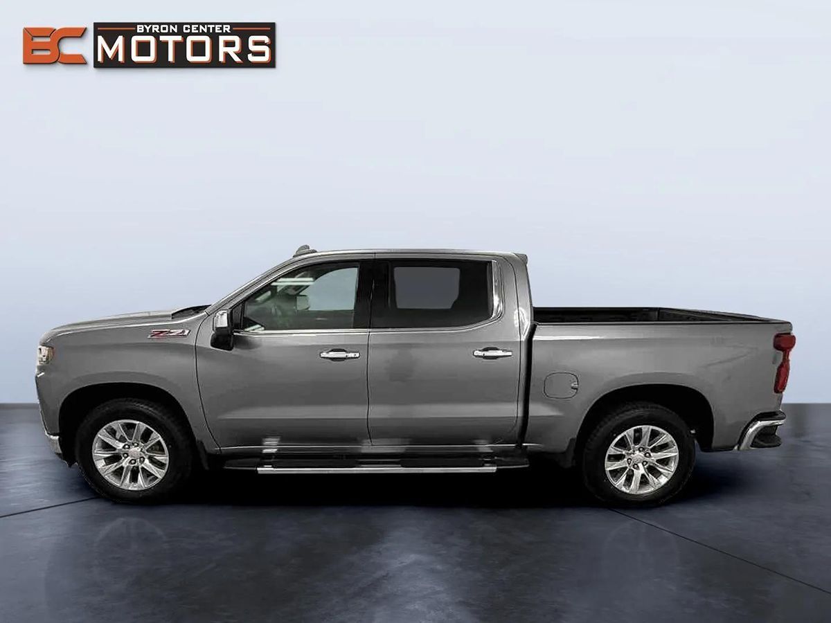 2021 Chevrolet Silverado 1500 LTZ photo 3