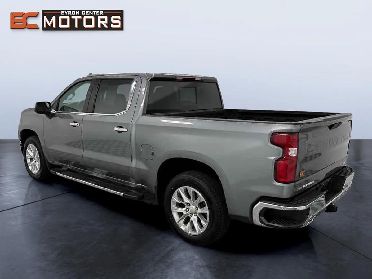 2021 Chevrolet Silverado 1500 LTZ photo 4