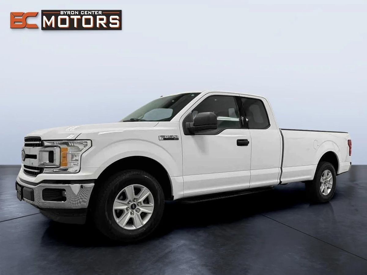 2020 Ford F-150 XLT photo 2