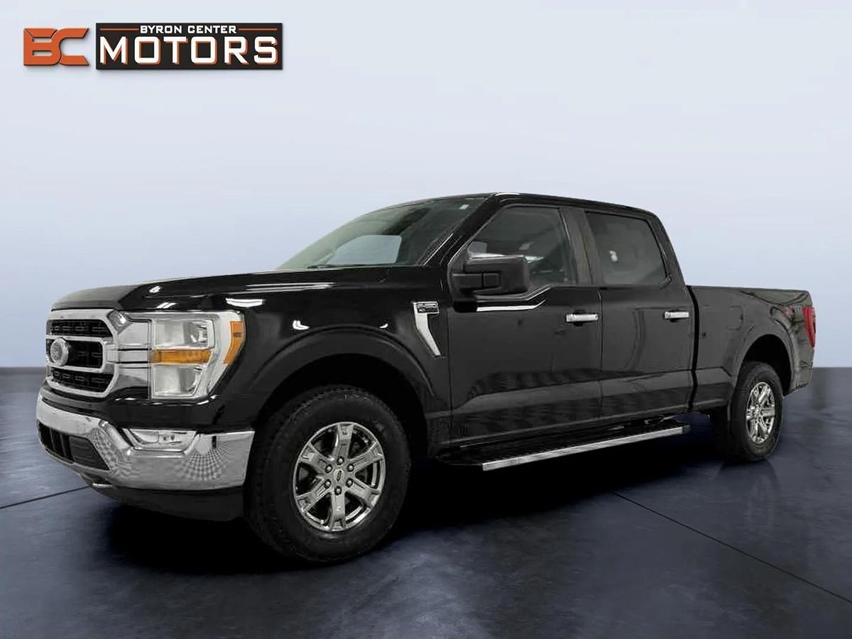 2021 Ford F-150 XLT photo 2