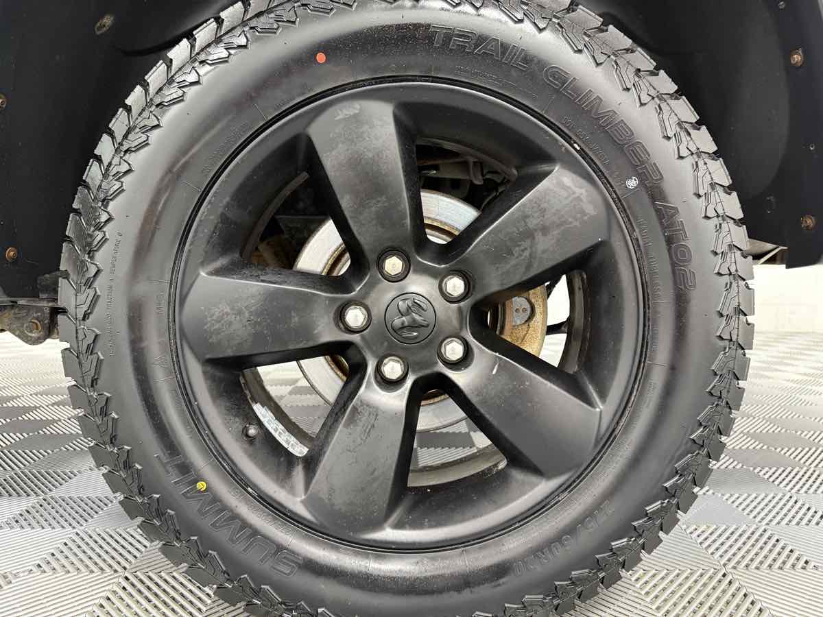 2020 Ram 1500 Classic Warlock photo 24