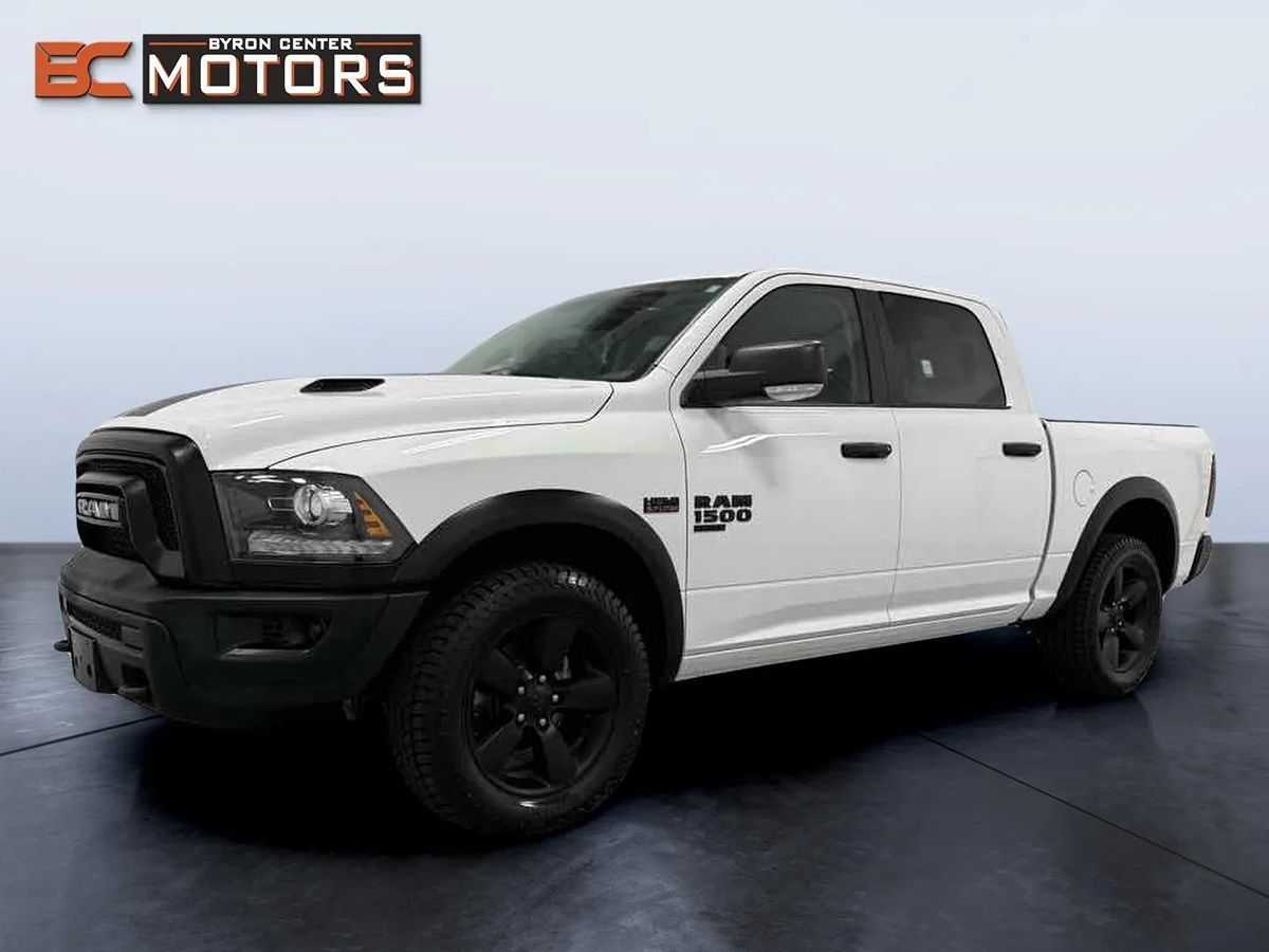 2020 Ram 1500 Classic Warlock photo 2