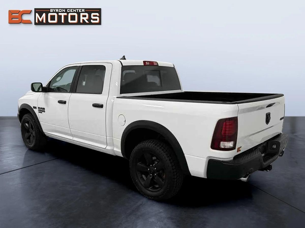 2020 Ram 1500 Classic Warlock photo 4